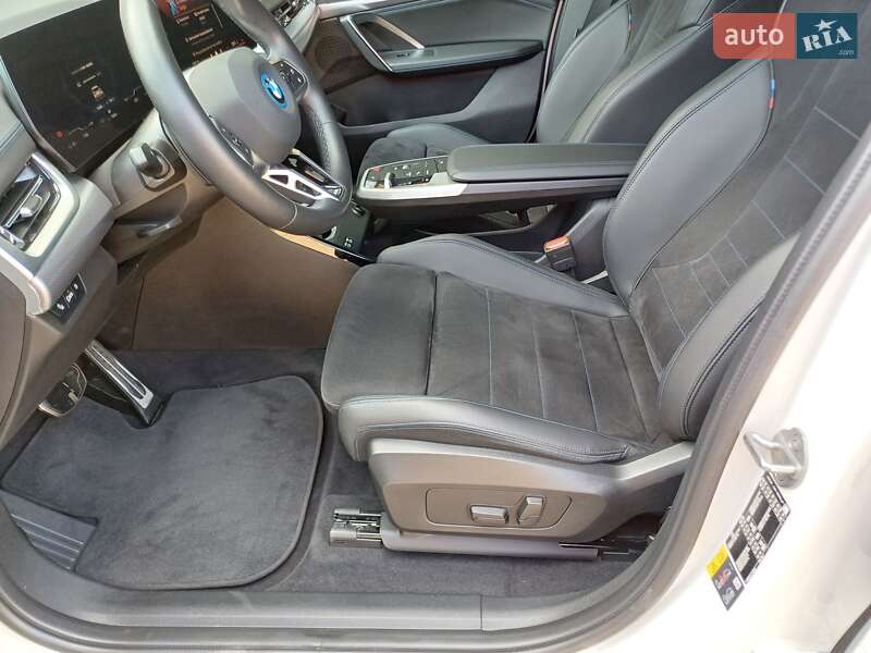 Позашляховик / Кросовер BMW iX1 2024 в Києві