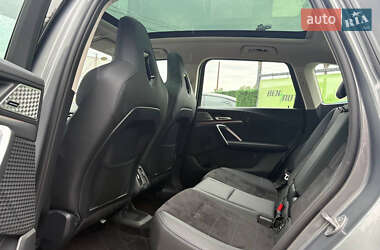 Внедорожник / Кроссовер BMW iX1 2023 в 