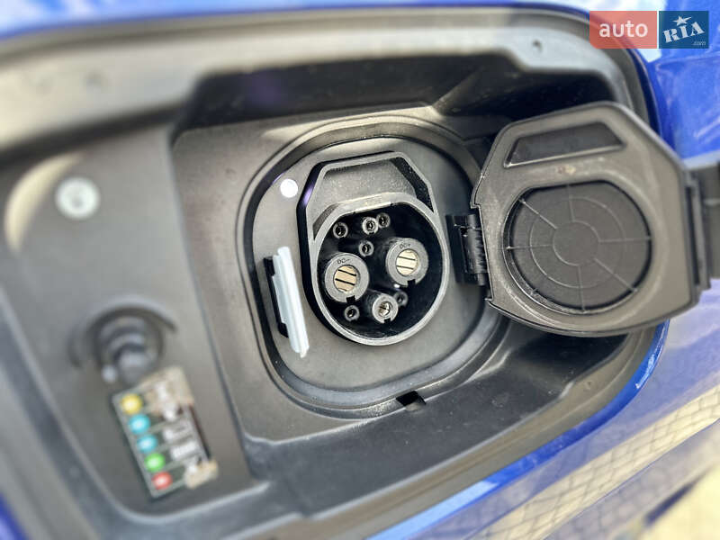 Внедорожник / Кроссовер BMW iX1 2024 в Киеве