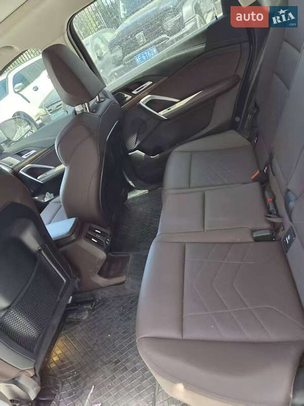 Внедорожник / Кроссовер BMW iX1 2023 в Киеве