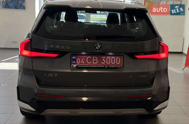 Внедорожник / Кроссовер BMW iX1 2023 в 