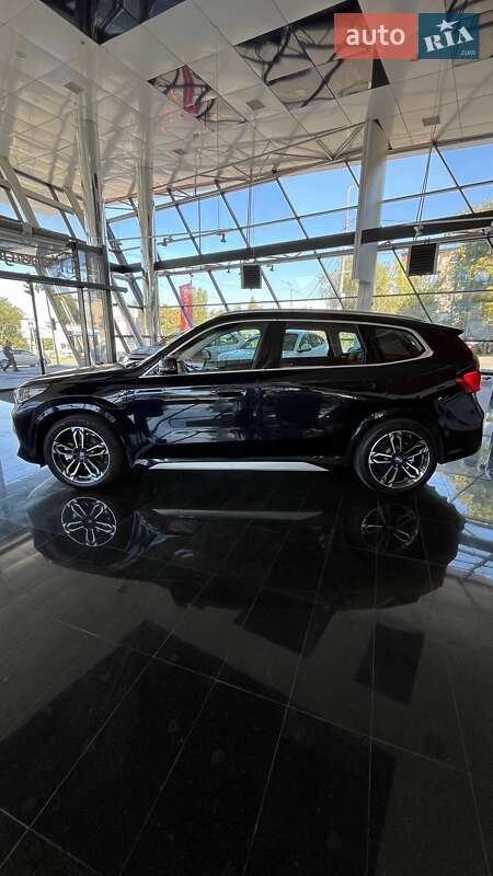 Внедорожник / Кроссовер BMW iX1 2023 в Днепре