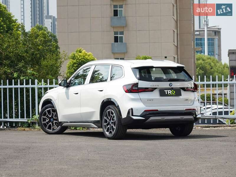 Позашляховик / Кросовер BMW iX1 2023 в Житомирі