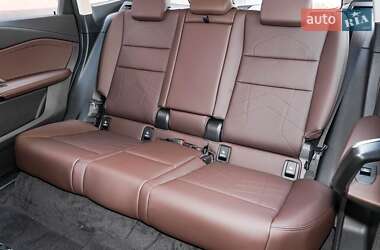 Внедорожник / Кроссовер BMW iX1 2023 в 
