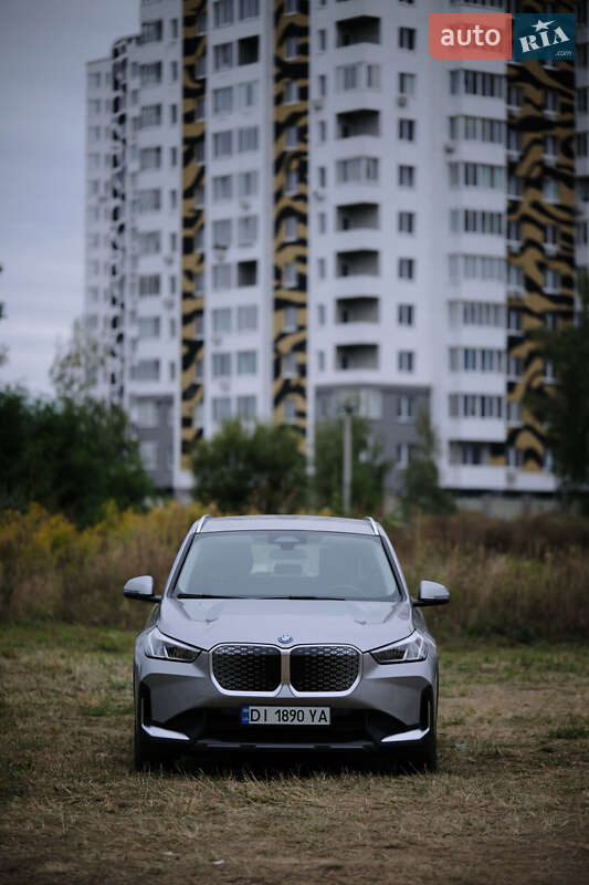 Позашляховик / Кросовер BMW iX1 2023 в Києві