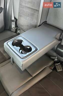 Внедорожник / Кроссовер BMW iX1 2023 в 