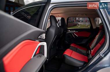 Внедорожник / Кроссовер BMW iX1 2023 в 