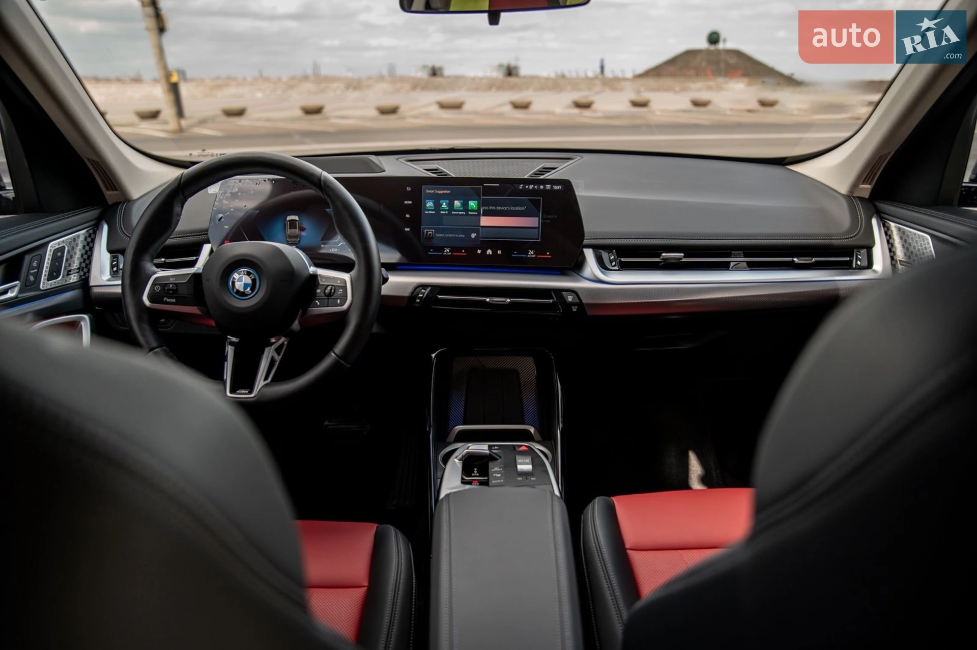 2023 BMW iX1 - мініатюра 18