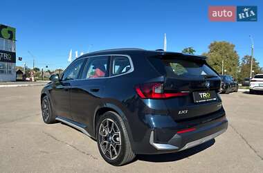 Внедорожник / Кроссовер BMW iX1 2023 в 