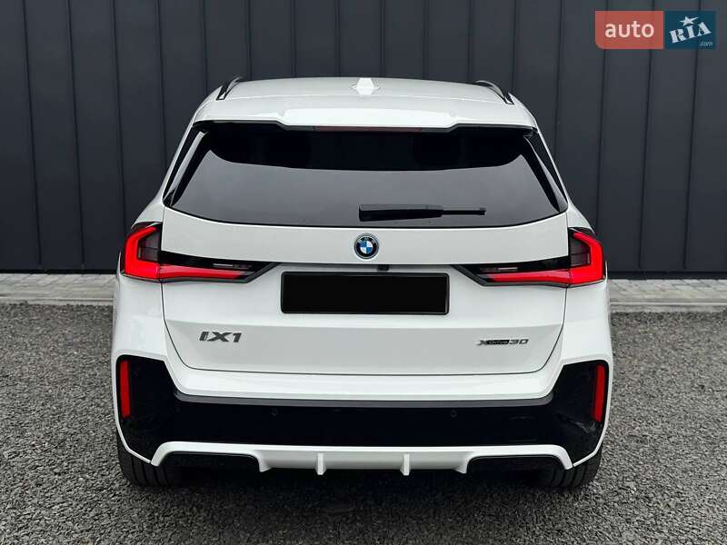 Позашляховик / Кросовер BMW iX1 2023 в Луцьку