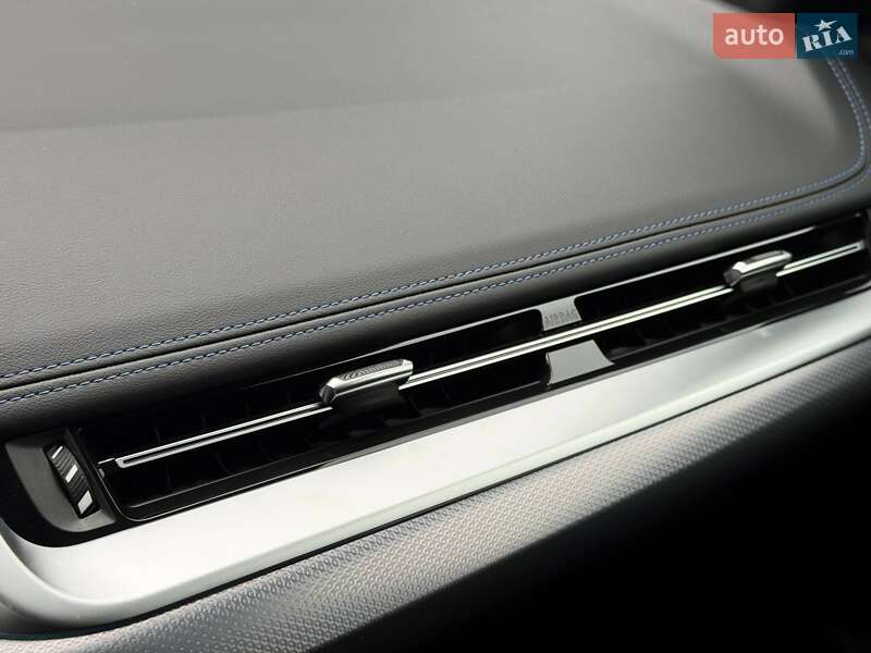 Позашляховик / Кросовер BMW iX1 2023 в Луцьку