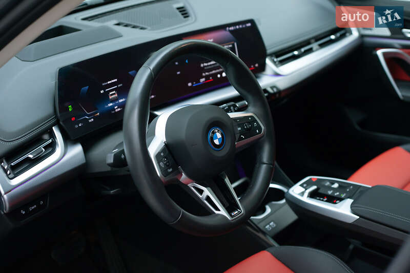 Внедорожник / Кроссовер BMW iX1 2023 в Киеве