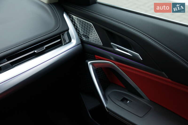 Внедорожник / Кроссовер BMW iX1 2023 в Киеве