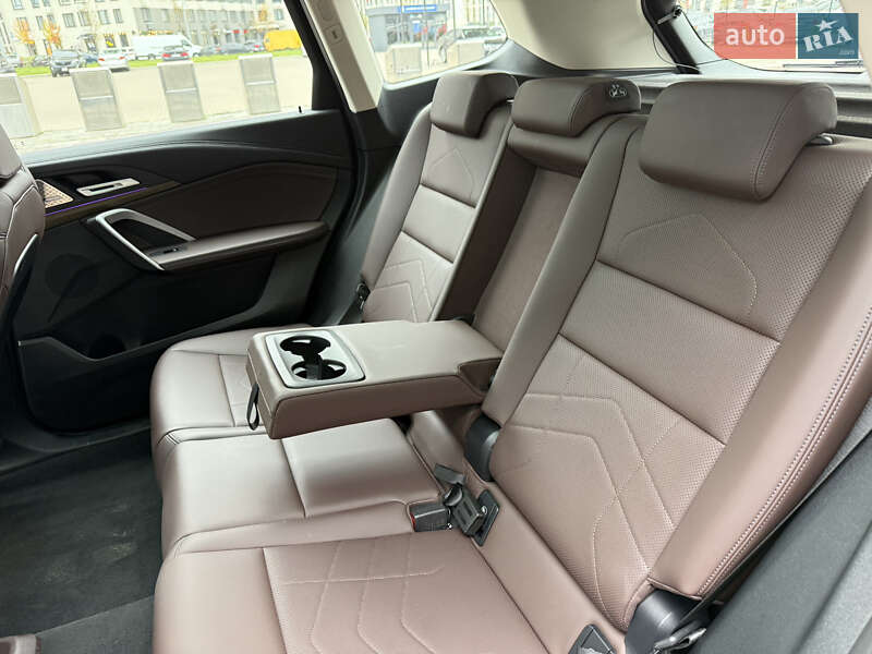 Внедорожник / Кроссовер BMW iX1 2023 в Киеве фото 31 Внедорожник / Кроссовер BMW iX1 2023 в Киеве