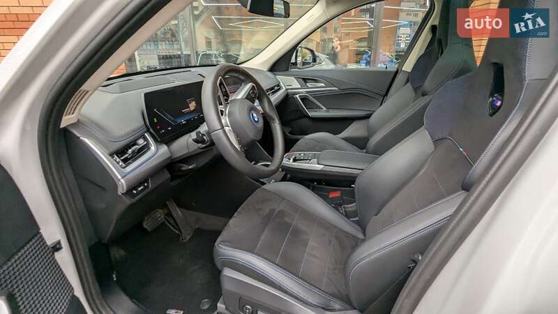 Внедорожник / Кроссовер BMW iX1 2023 в Киеве фото 20 Внедорожник / Кроссовер BMW iX1 2023 в Киеве