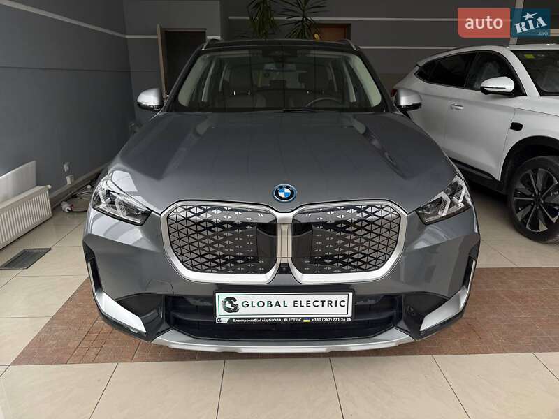 Позашляховик / Кросовер BMW iX1 2023 в Івано-Франківську фото 2 Позашляховик / Кросовер BMW iX1 2023 в Івано-Франківську