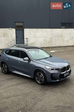 Внедорожник / Кроссовер BMW iX1 2024 в Киеве