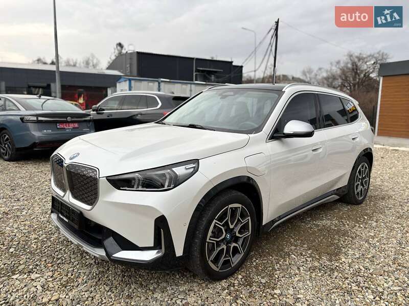 Позашляховик / Кросовер BMW iX1 2023 в Стрию