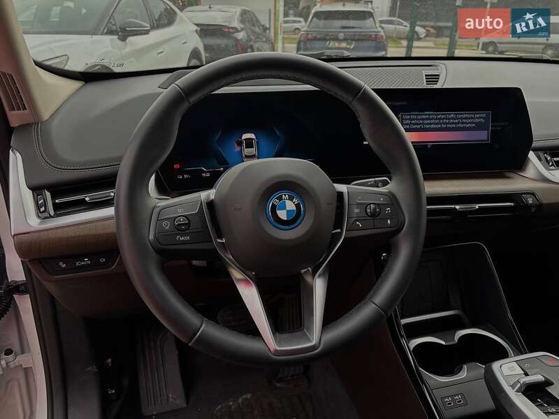 Позашляховик / Кросовер BMW iX1 2023 в Стрию