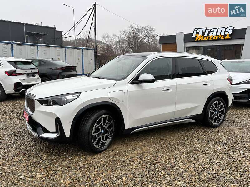 Позашляховик / Кросовер BMW iX1 2023 в Стрию