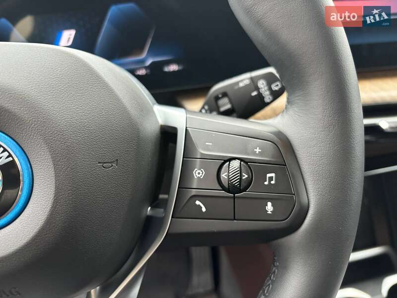 Позашляховик / Кросовер BMW iX1 2023 в Стрию