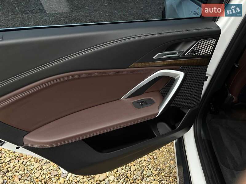 Позашляховик / Кросовер BMW iX1 2023 в Стрию