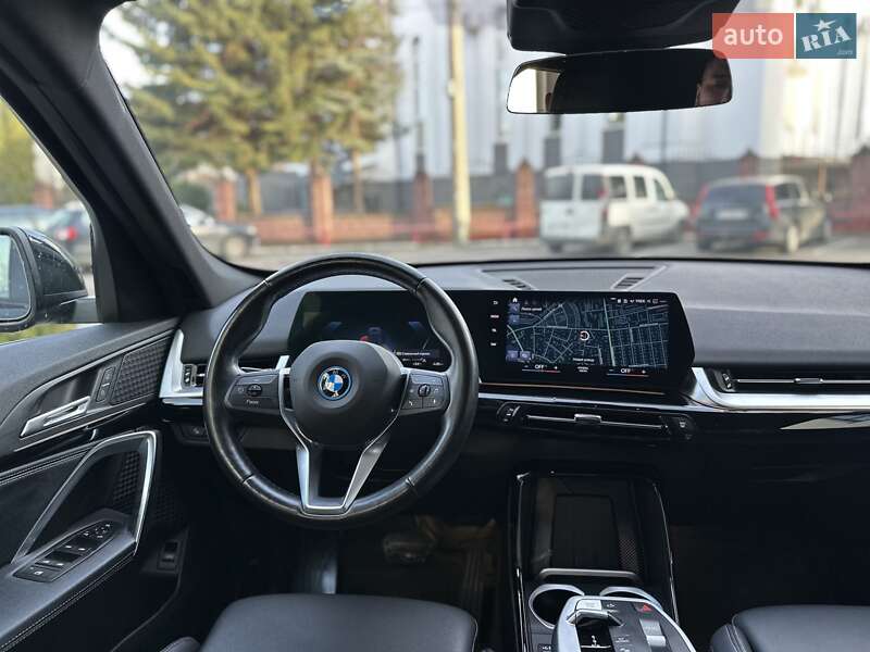 Внедорожник / Кроссовер BMW iX1 2022 в Ровно фото 13 Внедорожник / Кроссовер BMW iX1 2022 в Ровно