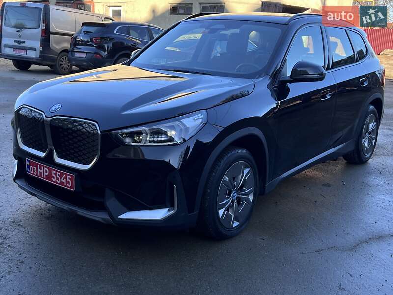 Внедорожник / Кроссовер BMW iX1 2025 в Черновцах