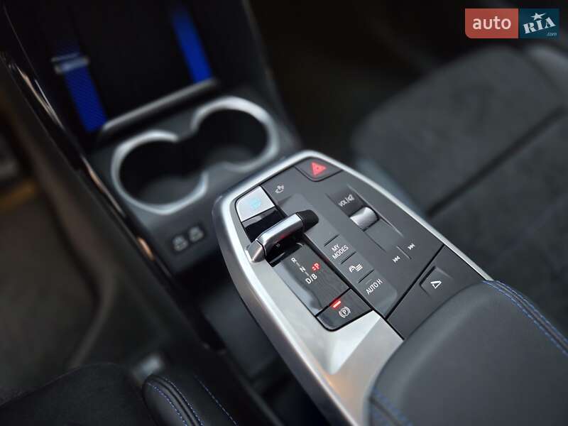 Внедорожник / Кроссовер BMW iX1 2025 в Одессе