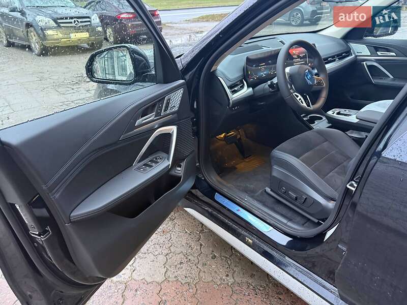 Внедорожник / Кроссовер BMW iX1 2025 в Харькове фото 17 Внедорожник / Кроссовер BMW iX1 2025 в Харькове
