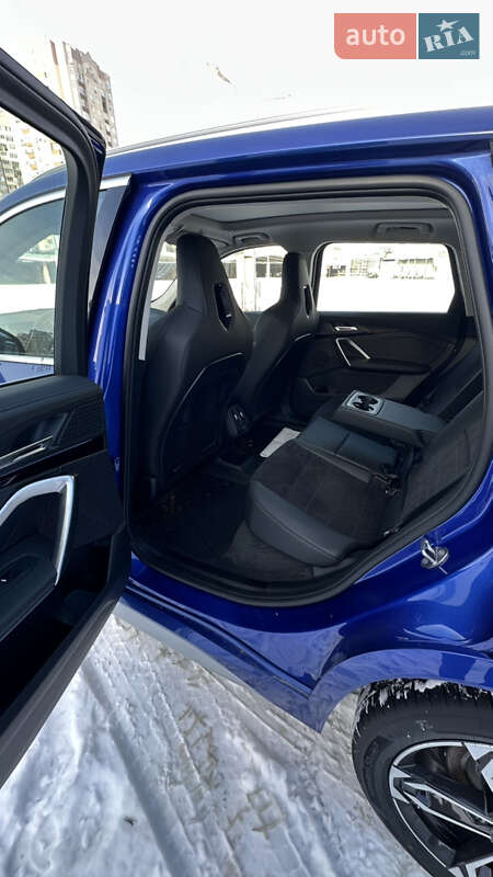 Позашляховик / Кросовер BMW iX1 2024 в Києві фото 27 Позашляховик / Кросовер BMW iX1 2024 в Києві