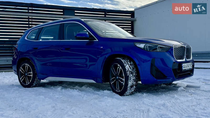 Позашляховик / Кросовер BMW iX1 2024 в Києві фото 45 Позашляховик / Кросовер BMW iX1 2024 в Києві