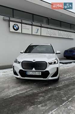 Позашляховик / Кросовер BMW iX1 2024 в Львові