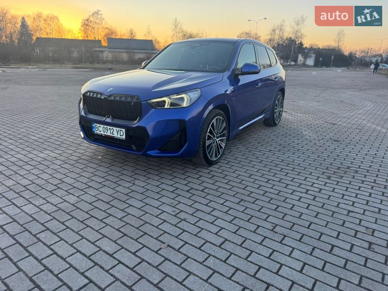 Внедорожник / Кроссовер BMW iX1 2023 в Львове