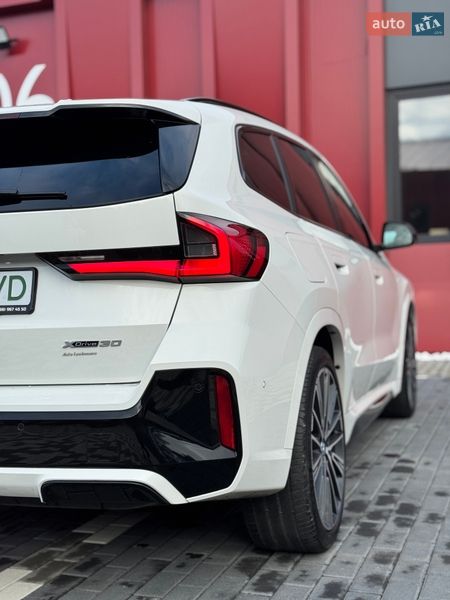 Внедорожник / Кроссовер BMW iX1 2022 в Львове