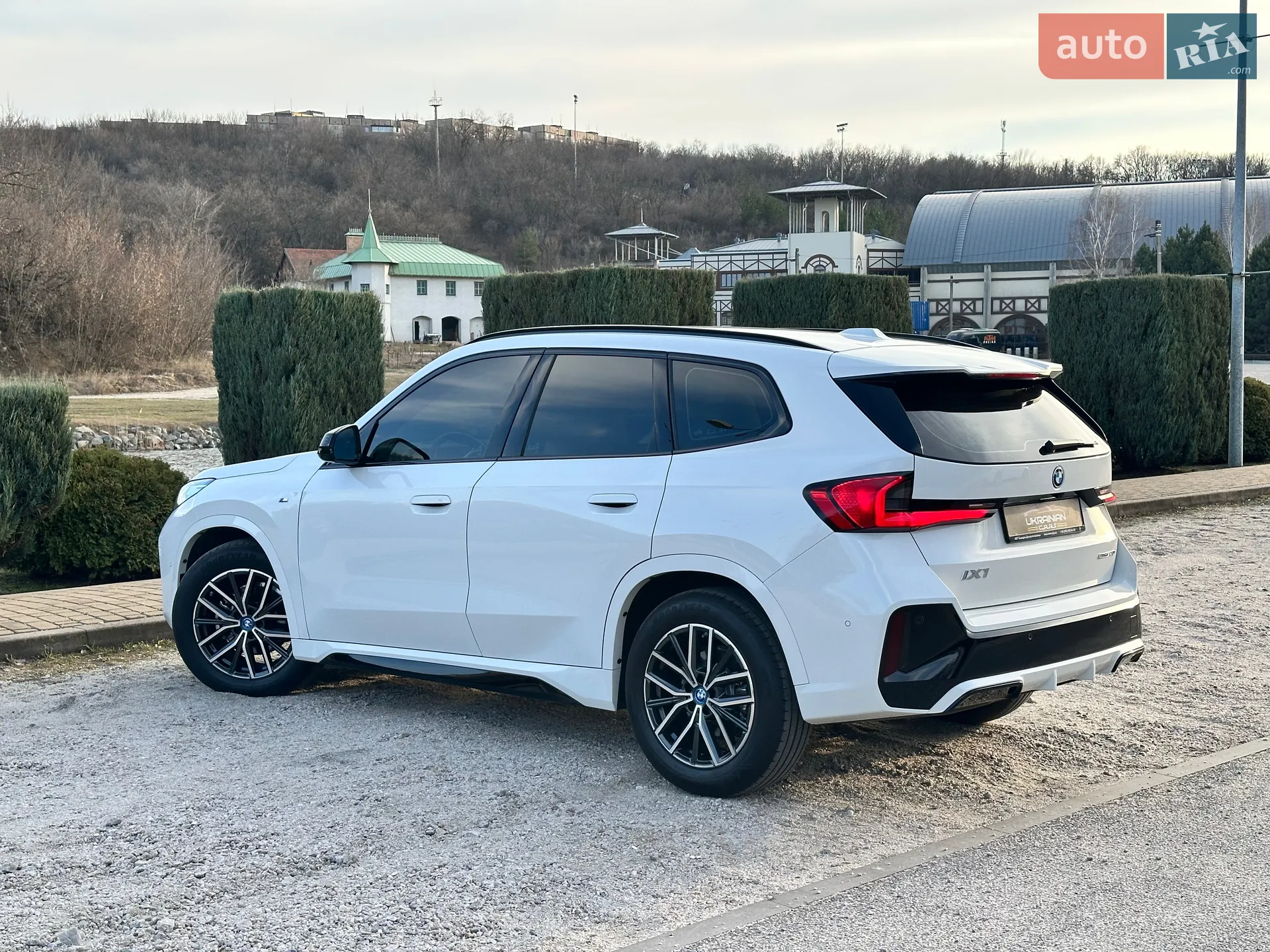2024 BMW iX1 - мініатюра 7