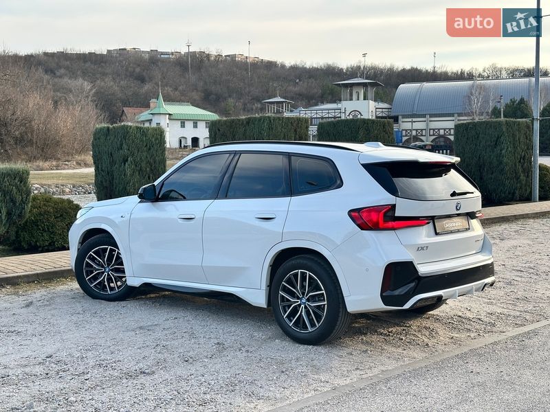 Внедорожник / Кроссовер BMW iX1 2024 в Днепре