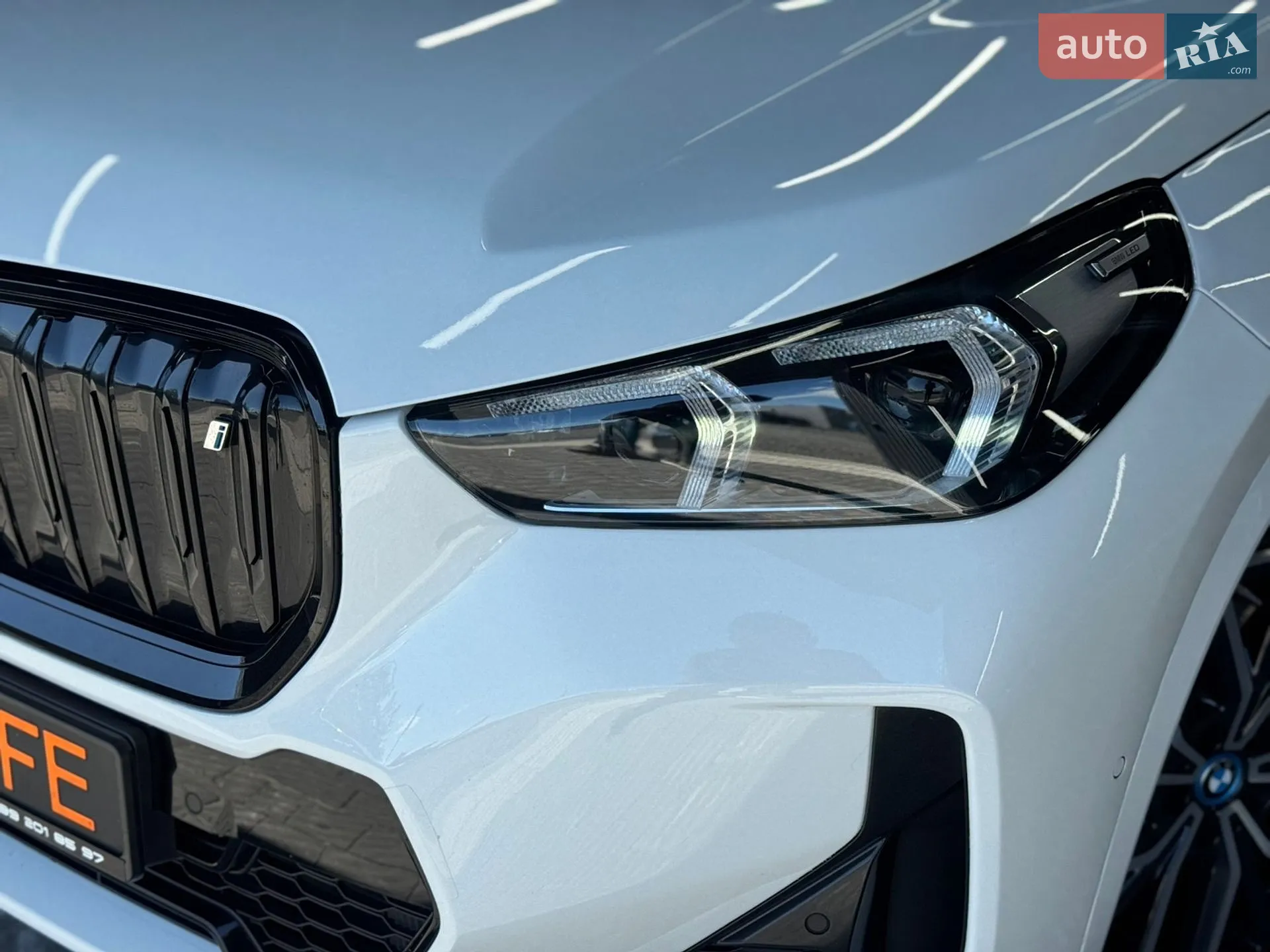 2022 BMW iX1 - мініатюра 18