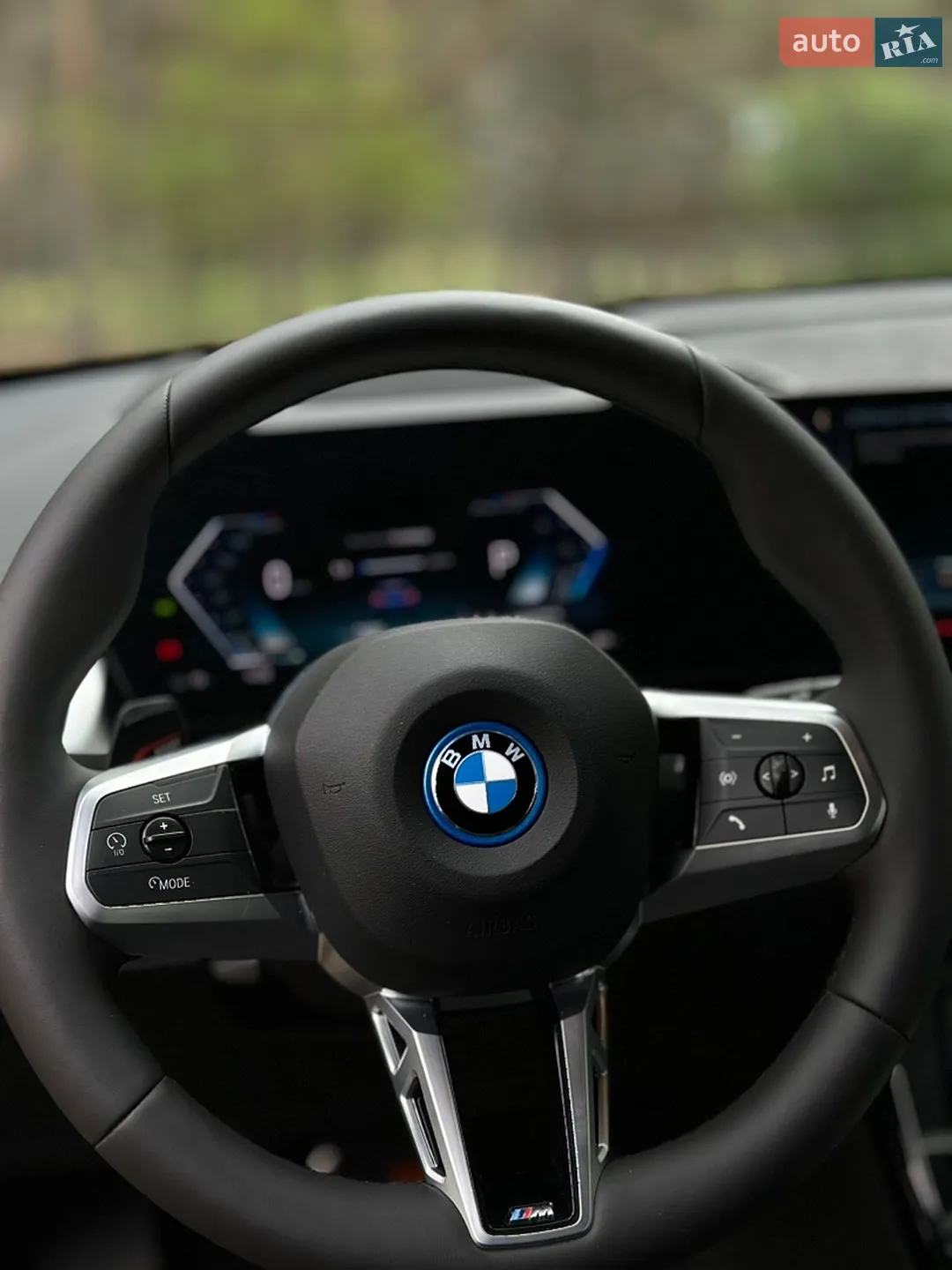 2024 BMW iX1 - мініатюра 43