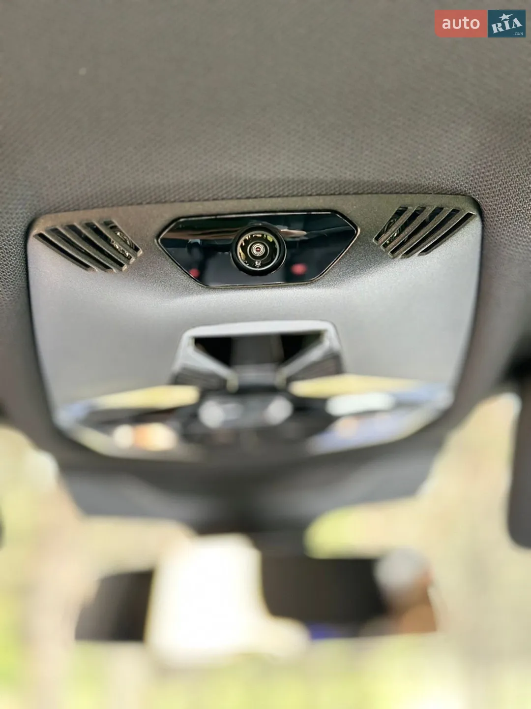 2024 BMW iX1 - мініатюра 47