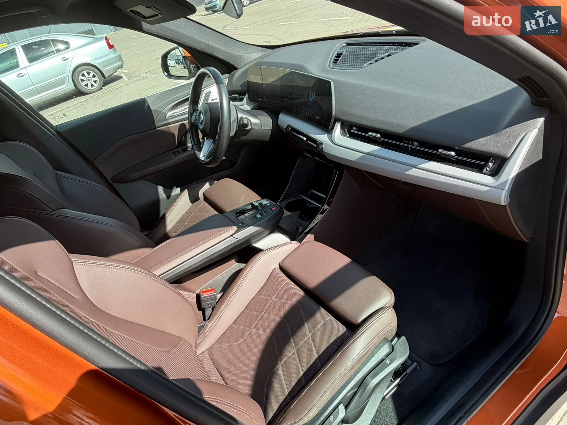 2024 BMW iX1 - мініатюра 10