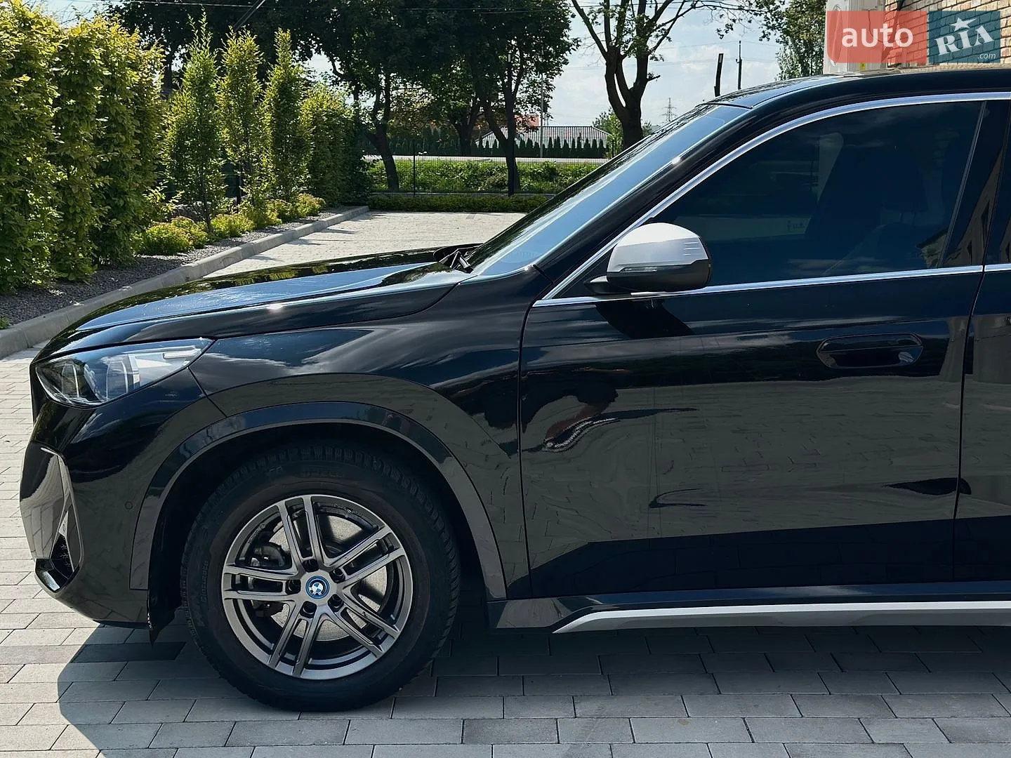 2023 BMW iX1 - мініатюра 12