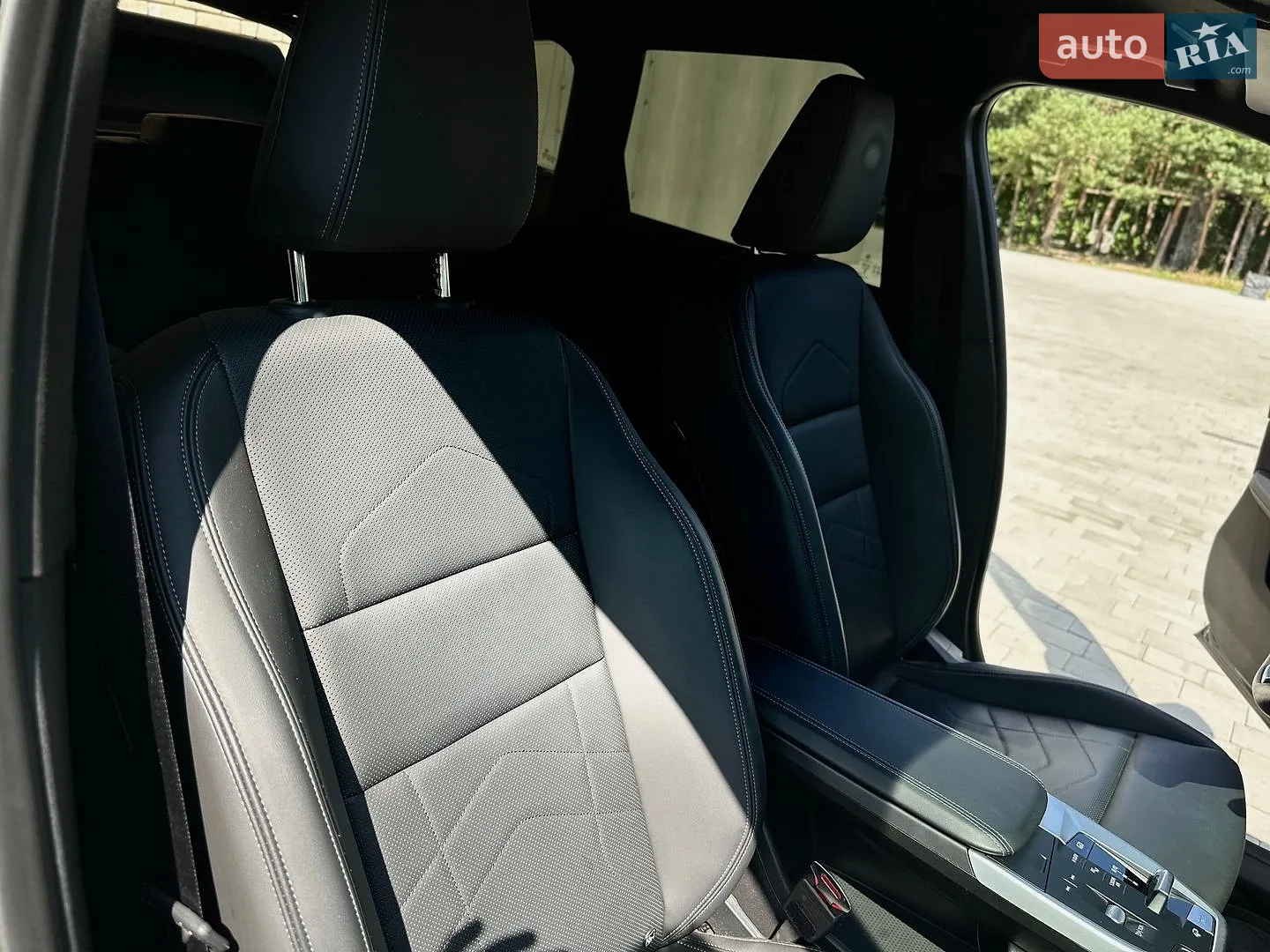 2023 BMW iX1 - мініатюра 36