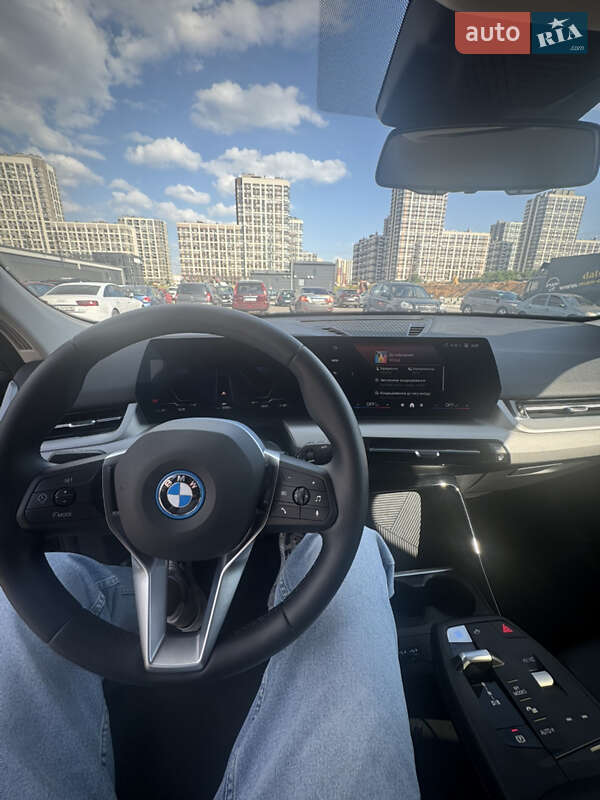 Внедорожник / Кроссовер BMW iX2 2024 в Киеве