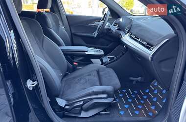 Внедорожник / Кроссовер BMW iX2 2024 в 