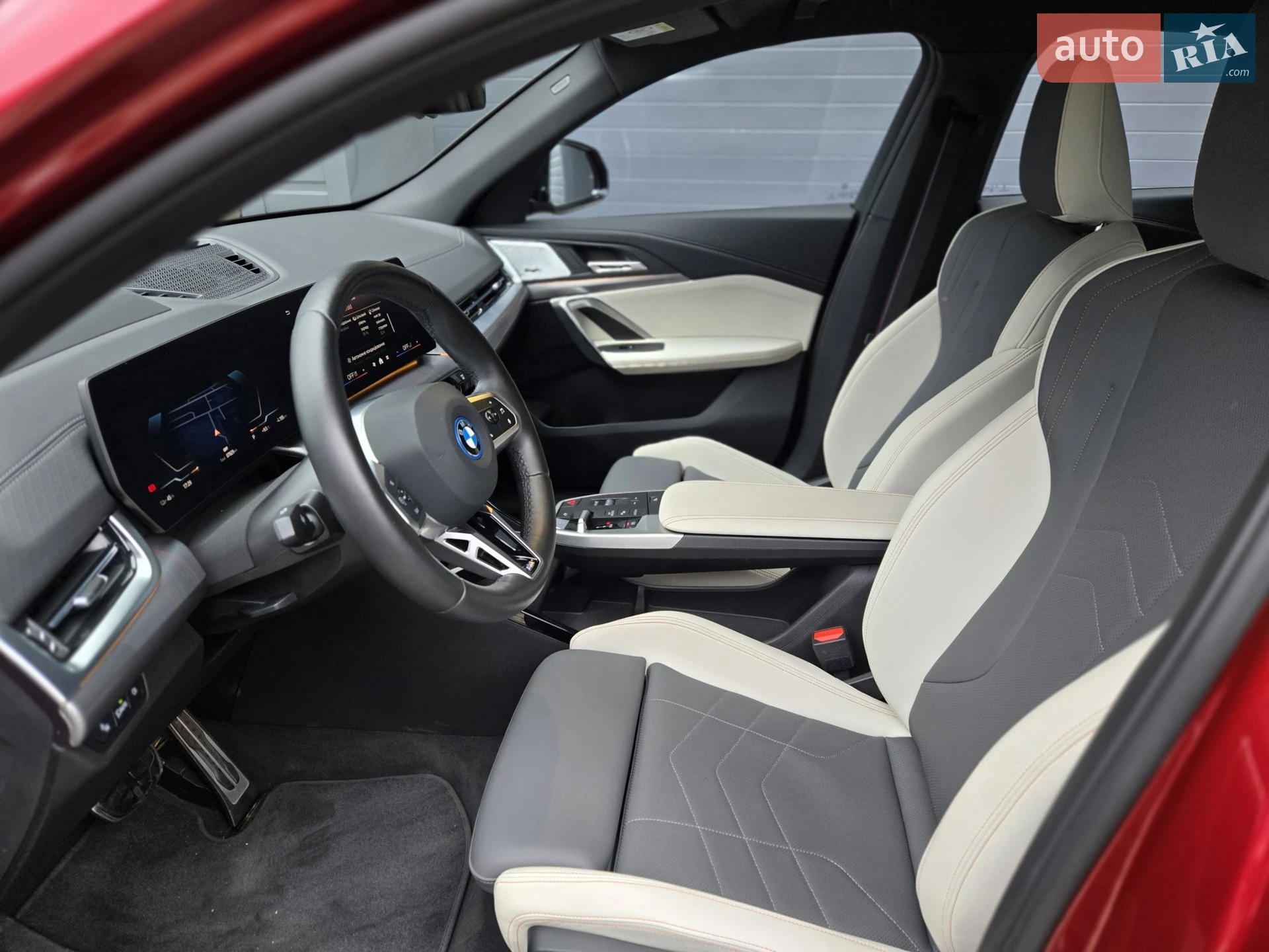 2024 BMW iX2 - мініатюра 9