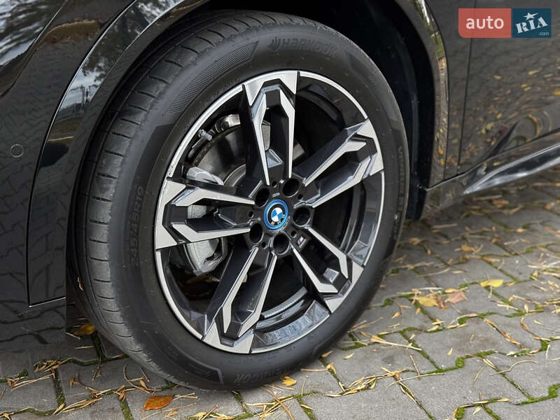 Внедорожник / Кроссовер BMW iX2 2024 в Александрие