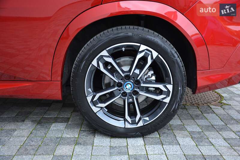 Внедорожник / Кроссовер BMW iX2 2025 в Киеве