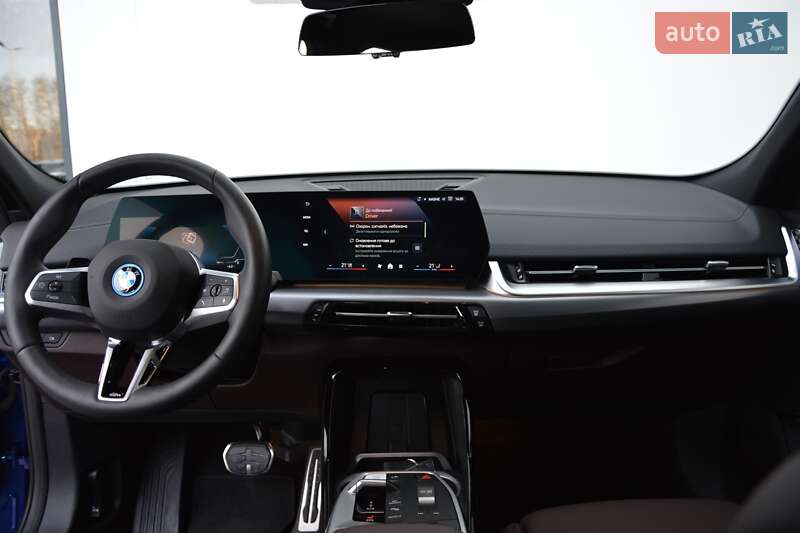 Внедорожник / Кроссовер BMW iX2 2025 в Киеве