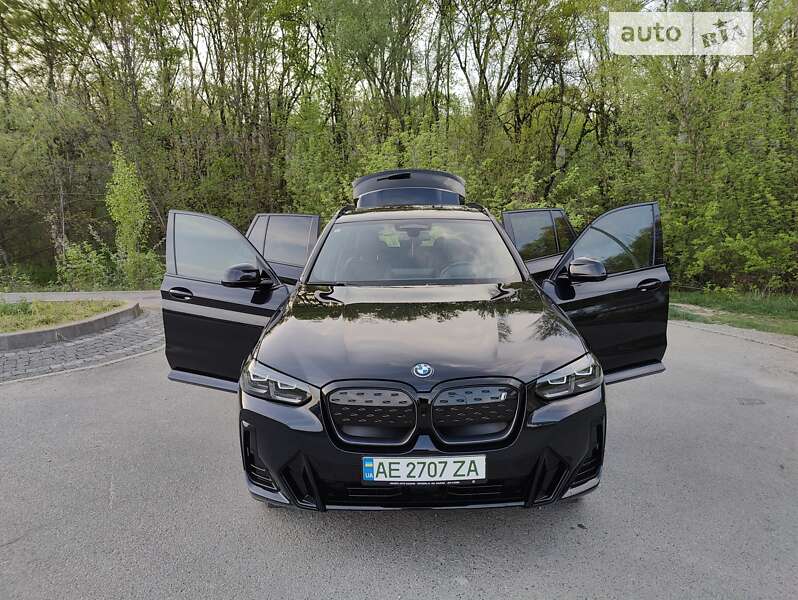 Позашляховик / Кросовер BMW iX3 2021 в Дніпрі